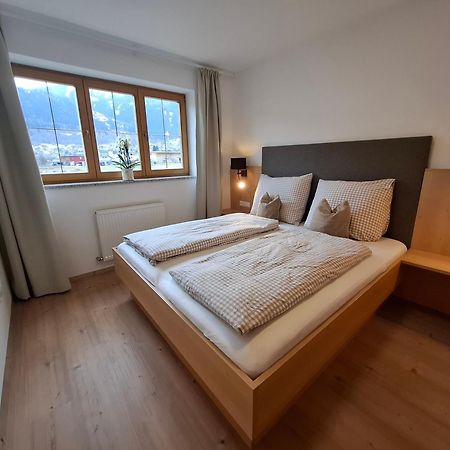 Hell Hof Lägenhet Innsbruck Exteriör bild
