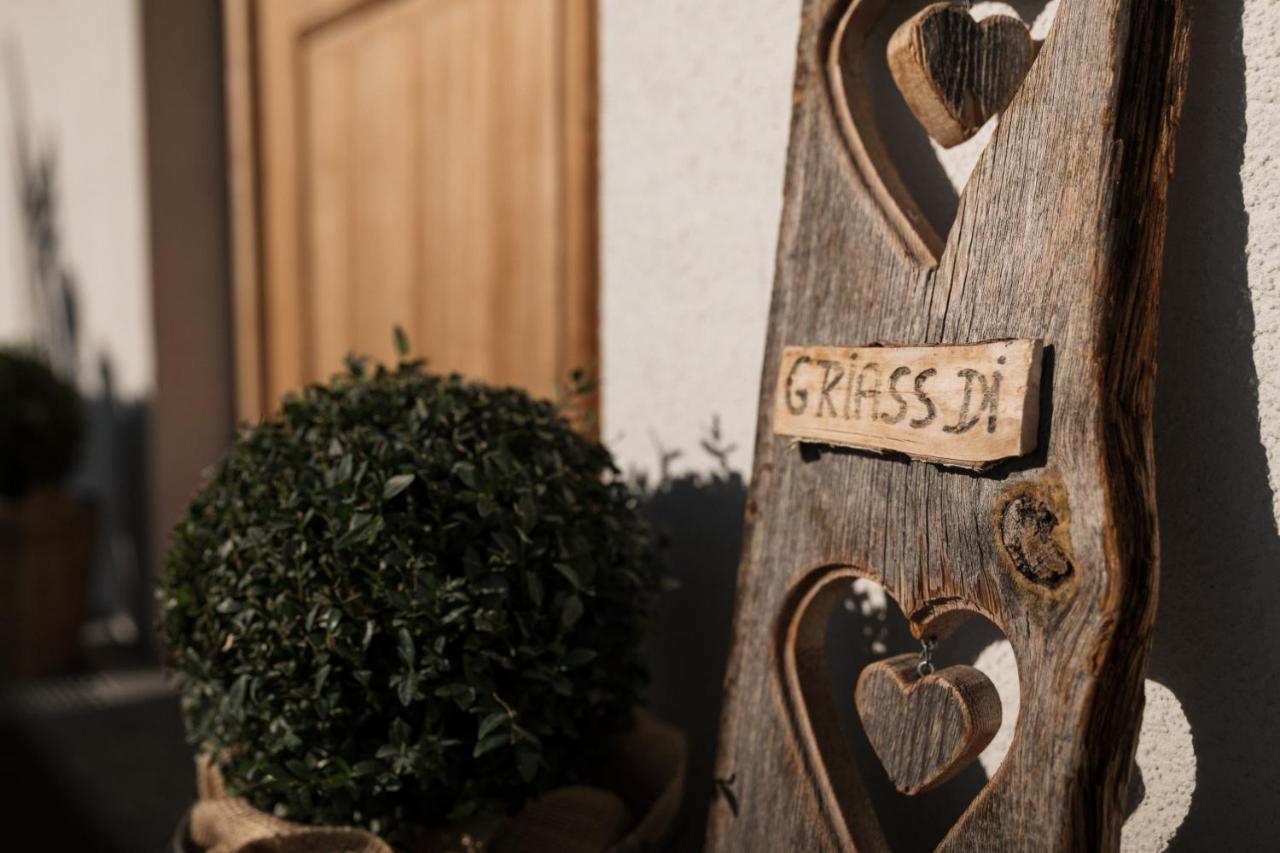 Hell Hof Lägenhet Innsbruck Exteriör bild